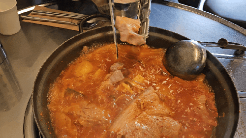  점심에 뭐 먹지? 《백채김치찌개》 내돈내산 솔직 후기