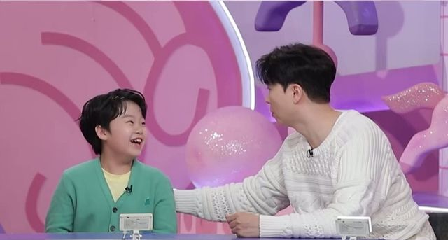 "<b>경제</b>적 독립 중요해요"...박수홍, <b>황민호</b>에 경험에서 우러나온... 