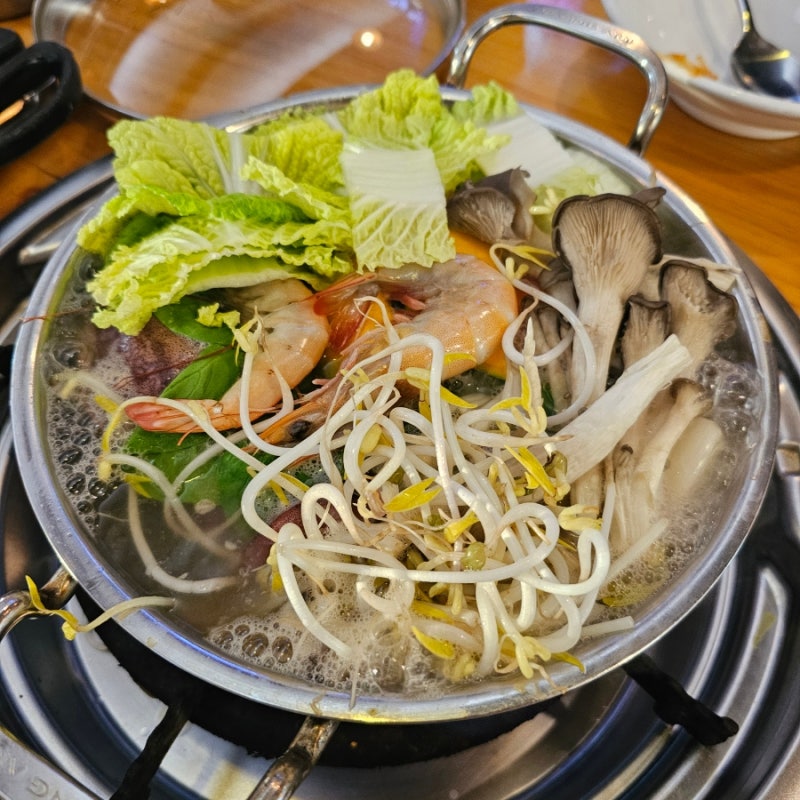 파주 헤이리 맛집 용궁칼국수 해물찜+코끼리칼국수 장단콩면 이색적!