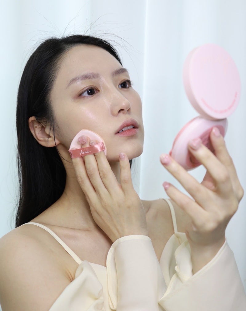 올영 속광쿠션 올리브영 쿠션 팩트 추천 아리얼 잉크 피더 벨벳 핏 컬러 차이
