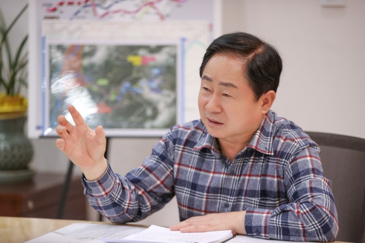  주광덕 남양주시장 "마석상봉 셔틀열차, 예산은 최소화·효과는 극대화"