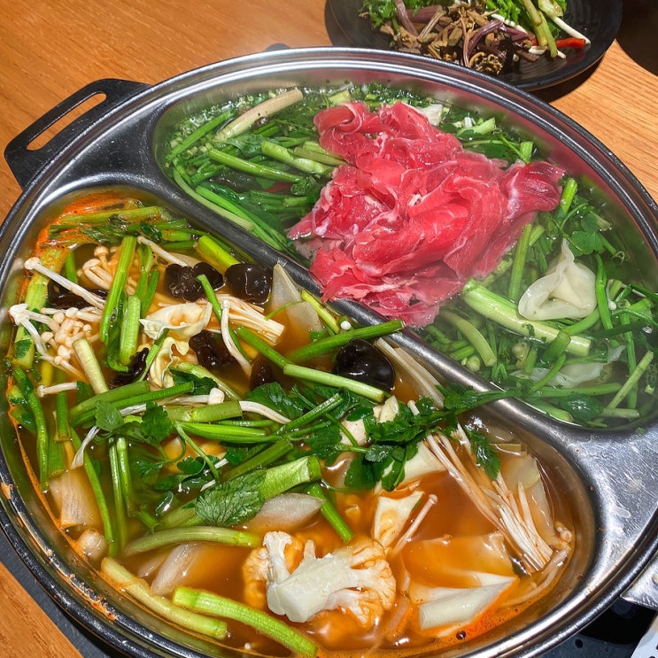  소고기무한리필 신촌샤브샤브 로운