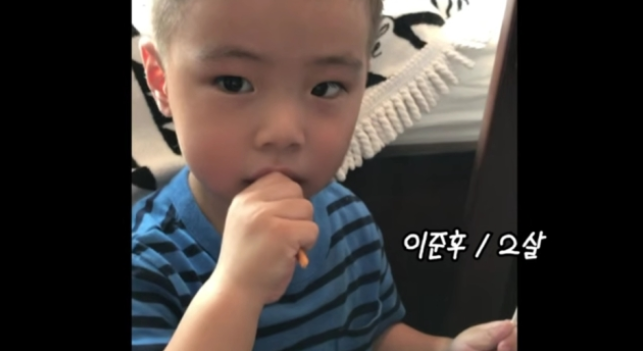 이병헌 <b>이민정 아들</b> 준후 유튜브 첫 출연에 관심 집중