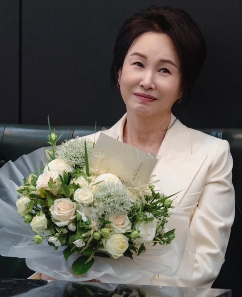 CF퀸 그녀의 18년간 부업은 ‘유치원 원장’?