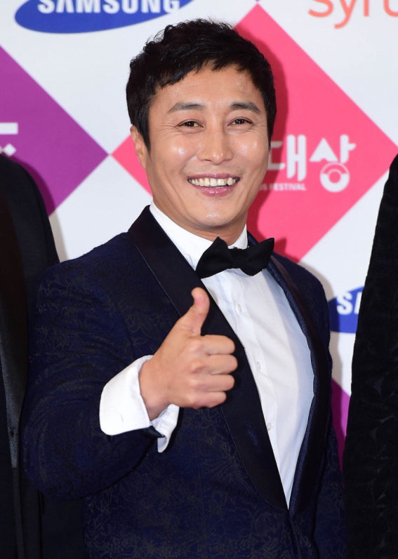 <b>김병만</b>, 전처와 파란만장 이혼 하더니 오는 9월 <b>재혼 발표</b>... 