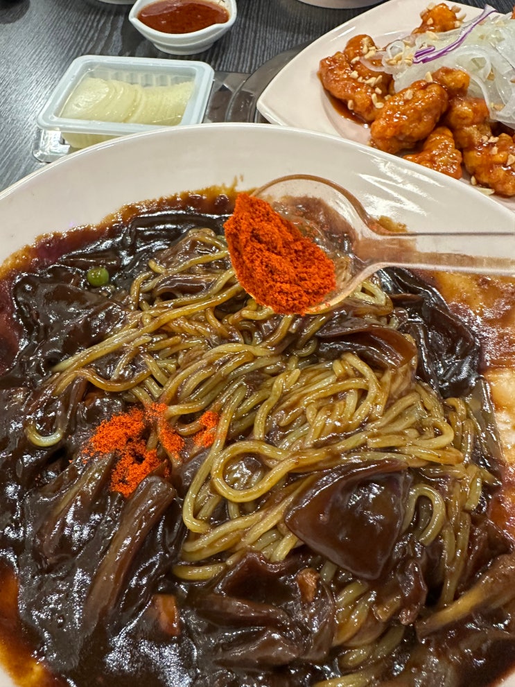  울산고속터미널 깨끗한 인테리어 '짬뽕지존' 중식 맛집