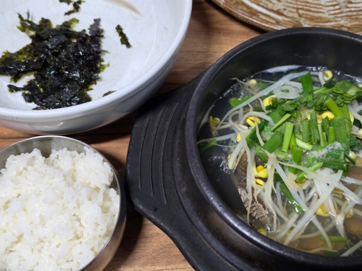  진주 맛집 한식 반찬과 비벼먹는 맑은 전복 해장국 가좌동 전복해장국