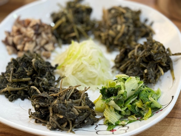  강원도 직송 나물로 만든 건강한 밥상! 송탄 순이네 산채나물밥상