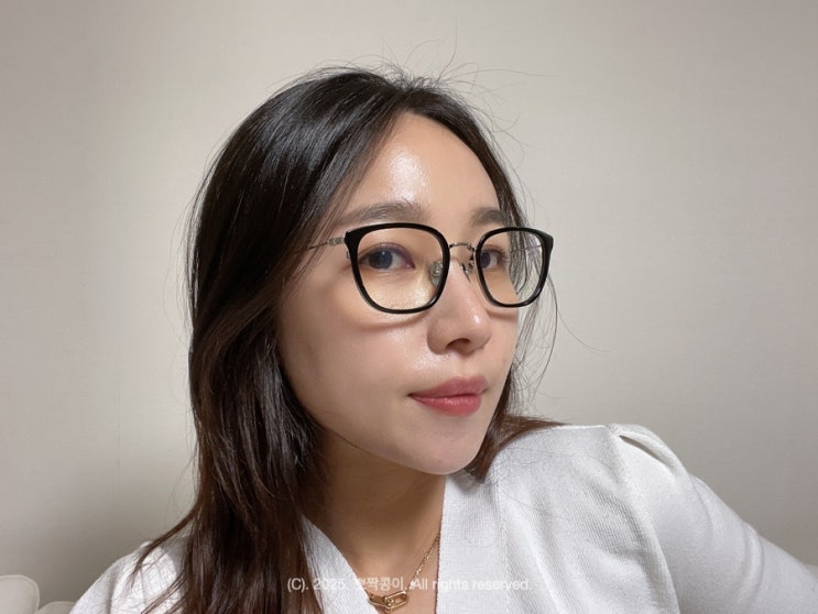  여자 안경 추천 가벼운 금테 티타늄 안경테 브랜드 에스떼
