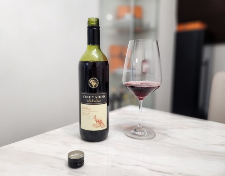  호주 가성비와인 | 빈야드 쉬라즈 Vineyards Shiraz