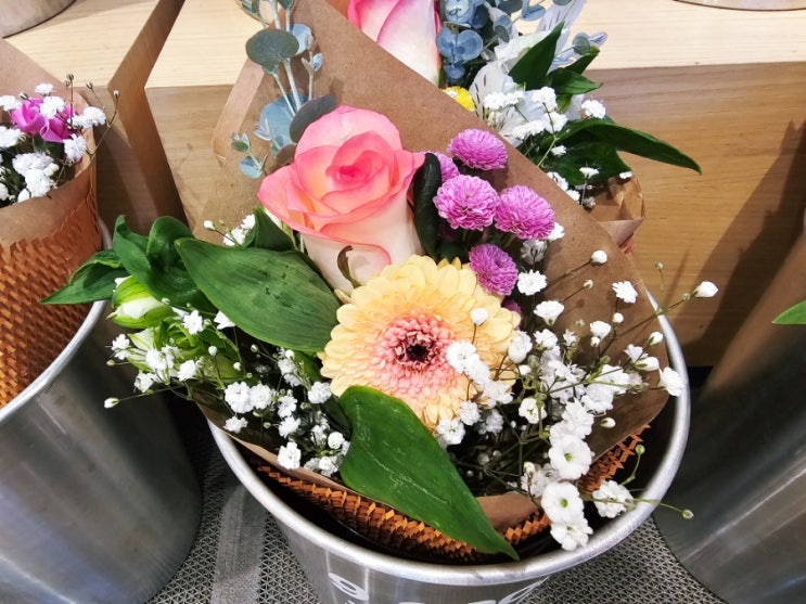  무인양품 꽃다발 판매 가성비 굿 / 스타필드고양