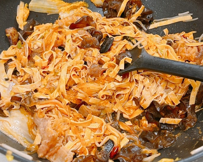 컵누들 마라탕맛, 다이소 마라소스로 야매 마라샹궈 만드는법