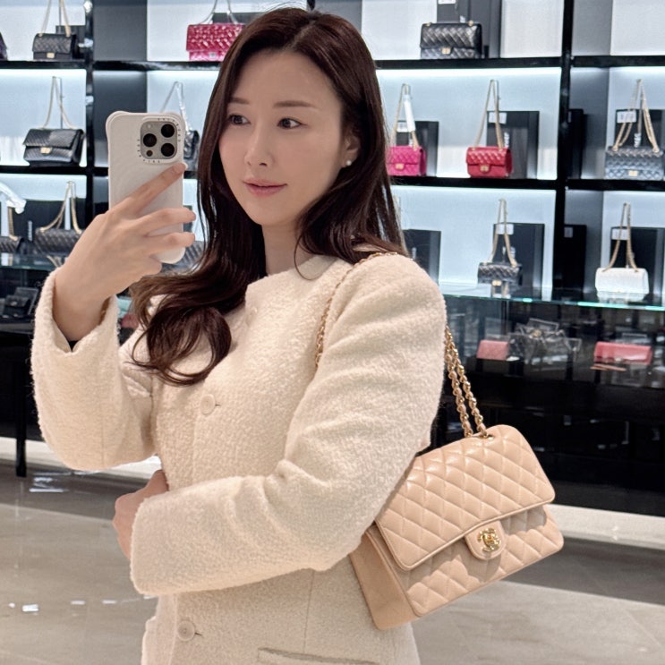 샤넬 가방 종류 클래식, 보이백, 코코핸들, 크로스백 착샷(캉카스백화점)