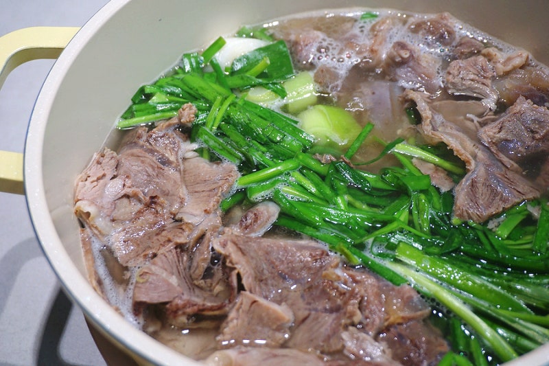 유튜버 햄지 스지전골 밀키트 봄 캠핑음식으로 딱