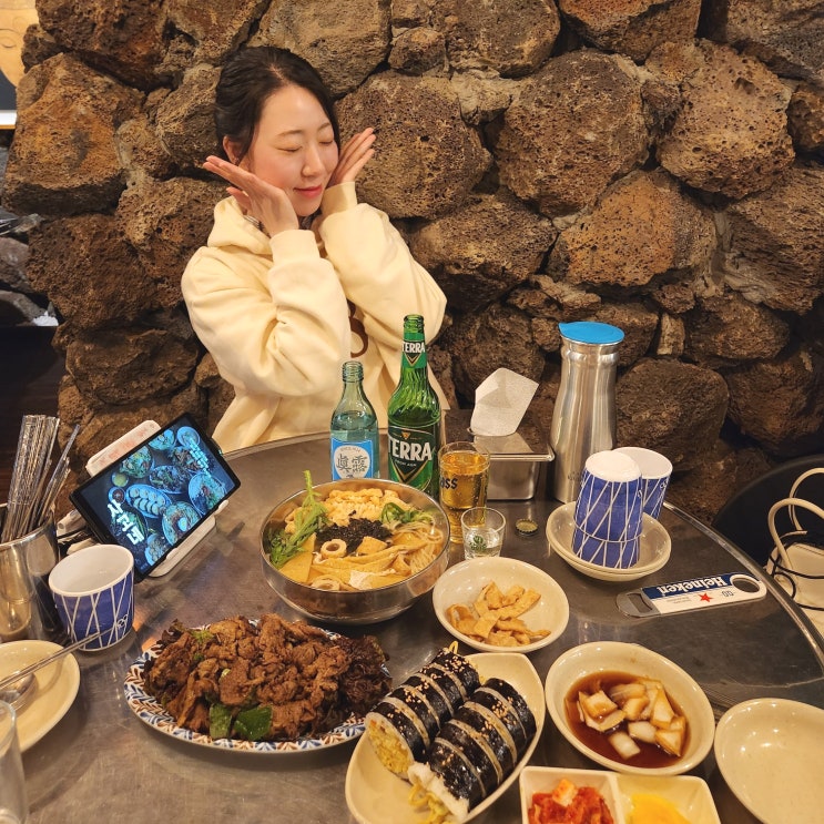  황리단길맛집 사고네연탄불고기 저녁 야장 분위기 좋구나