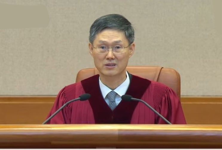  대통령 윤석열을 파면한다