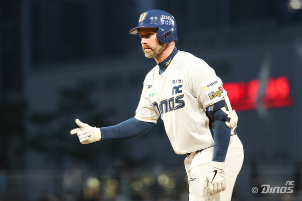 '12안타' 타선 앞세운 NC, 키움에 7-5 승리하며 3<b>연패 탈출</b>
