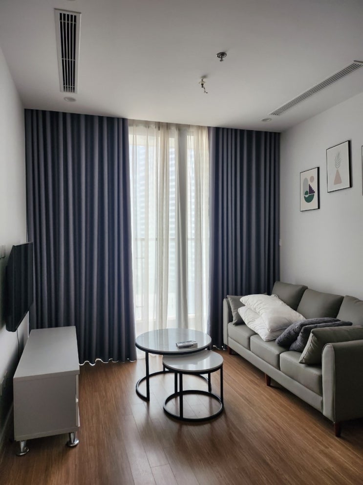  하노이 스카이레이크 S3 2룸 풀옵션 2300만동 좋은 아파트 임대 알려드립니다 ( VINHOMES SKYLAKE )