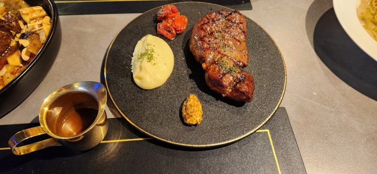 천안 불당동 맛집 스테리
