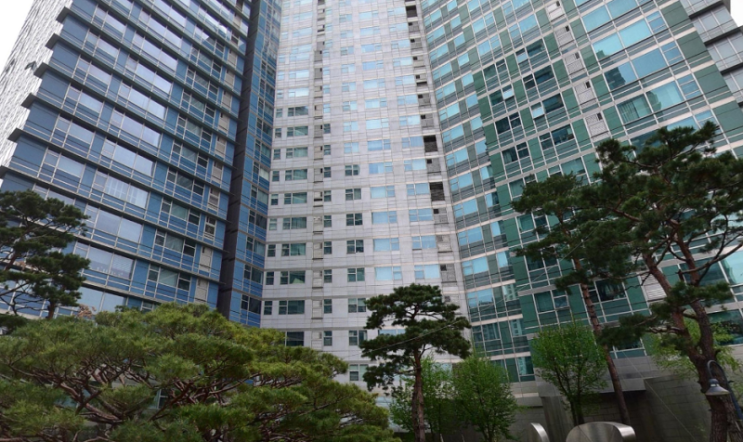 파면된 윤씨 <b>한남동 관저 퇴거</b> 아크로비스타 이사 전망