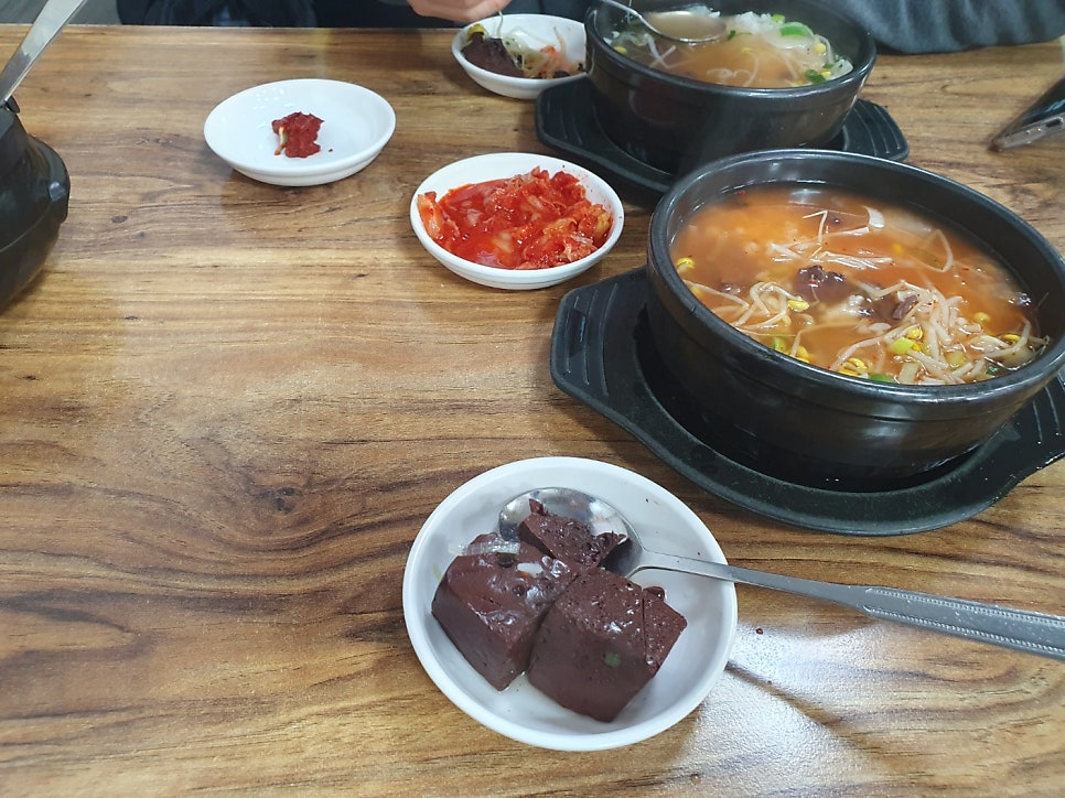 윤가네멸치국수 라브랜드점 사진 5
