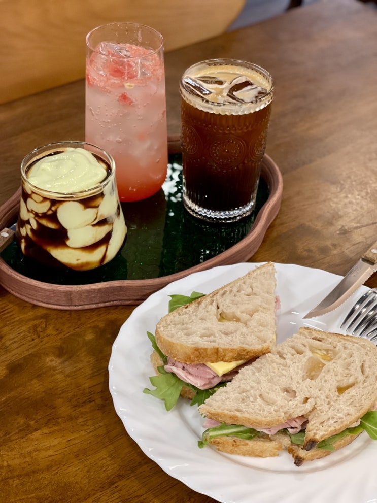  군산 브런치 카페 맛집 영화동 보화각 샌드위치 추천
