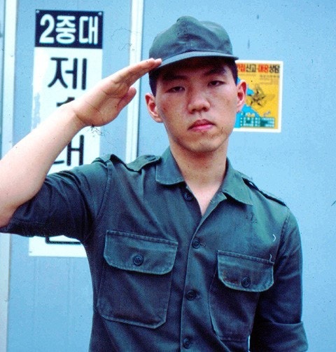 "군대 대신 바둑판? 이창호9단이 법을 바꿨다고?"천재 바둑기사 하나가 만든 역사적 판도라