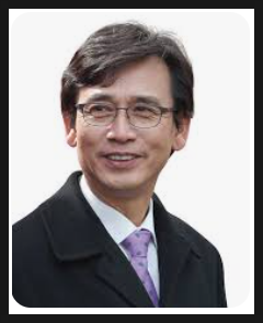 유시민 <b>이재명</b> 대통령 될 가능성 높다… <b>검찰 개혁</b>엔 ‘독배’... 