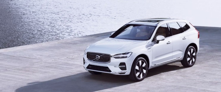  2025 볼보 XC60 플러그인 하이브리드 가격 제원 정보 포토