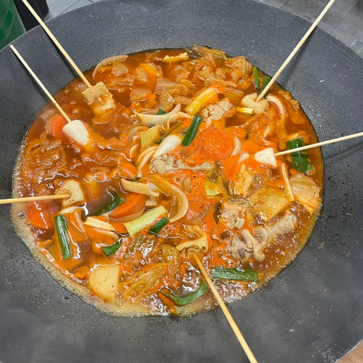  믿고 먹는 맛집 방배동한식맛집 통큰솥뚜껑닭볶음탕