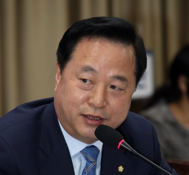 <b>김두관</b> 전 의원 프로필,나이... 근황,<b>대선 출마</b> 공식 선언할 예정... 