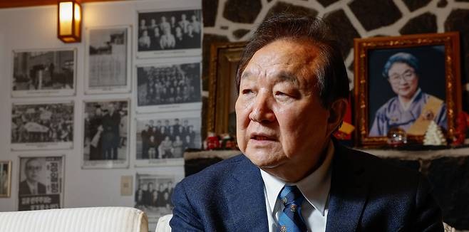 정대철 헌정회장 “<b>이재명</b>, 조기대선 전 <b>개헌</b>에 동의”