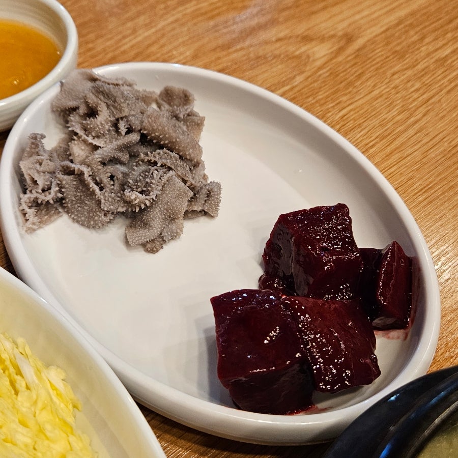 뒷골뭉티기육회 사진 6