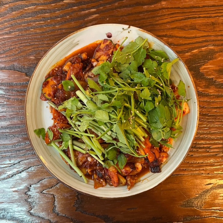 정갈한 한정식 상차림 마곡 맛집 홍박식당