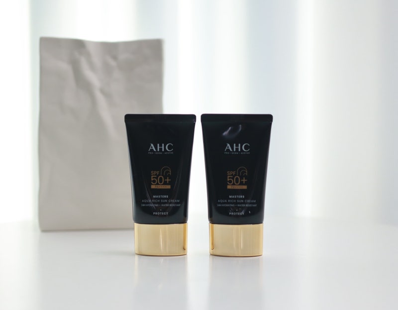 올리브영세일 선크림 추천 AHC 블랙 선크림 산뜻 촉촉해