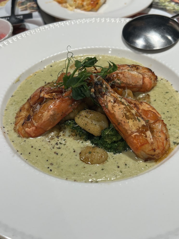  청주맛집 • 점심먹기 좋은 파스타피자 맛집, 시그니처랩 현대백화점 충청점