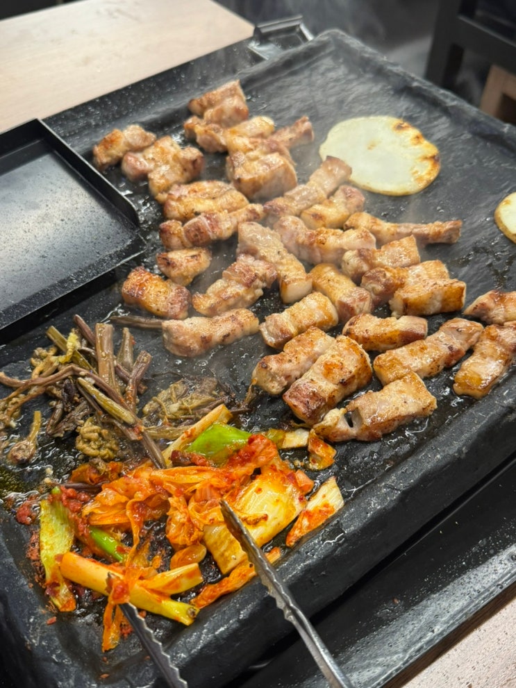  서울대입구 고기 맛집 ‘그집돼지’ 삼겹살 내돈내산