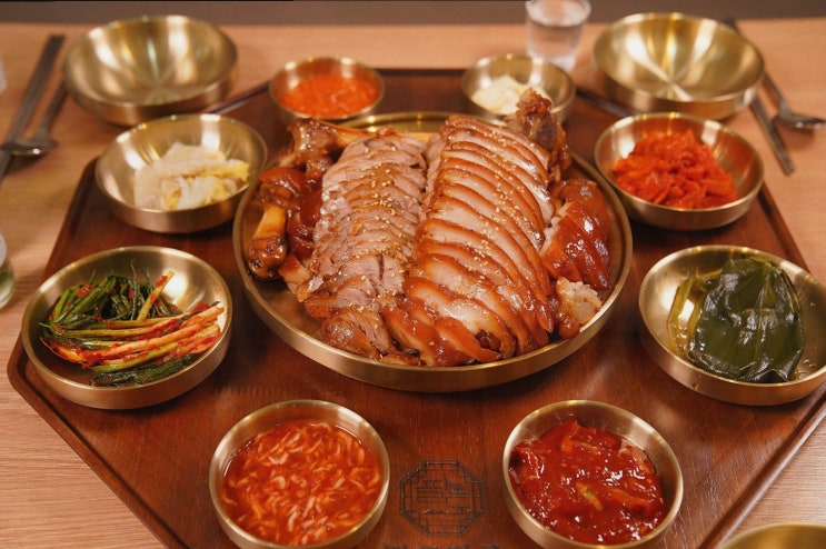  [팔도만족 배곧점] 친구와 즐기는 신선한 시흥보쌈 맛집