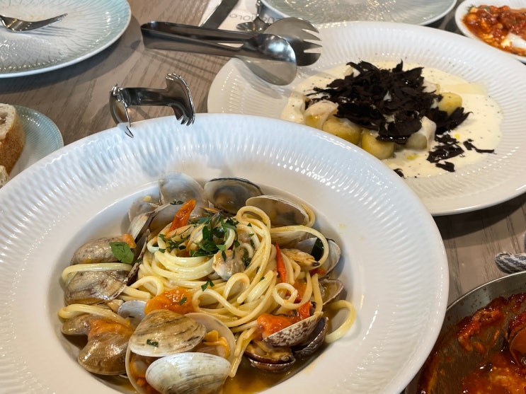  쿠촐로 서울 | 신용산역 분위기 좋은 이탈리안 맛집 청모 추천
