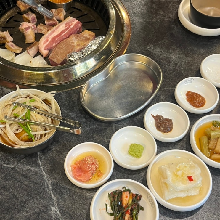  광화문역 맛집 룸식당 고기집 육즙당