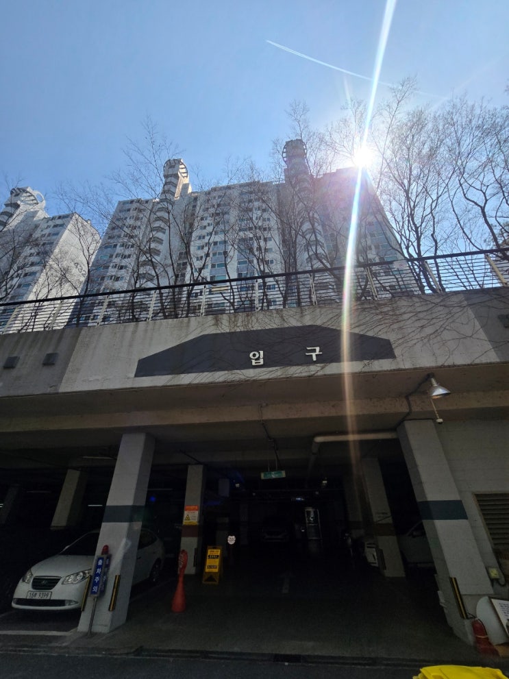  용인시 수지구 죽전동(죽전로) 꽃메마을현대홈타운4차3단지아파트 435동 세탁실 온수배관 크랙 교체설비 작업 입니다.
