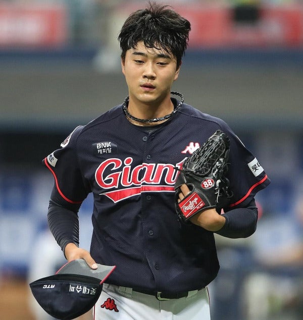 9년째 유망주 롯데 자이언츠 윤성빈 근황(KBO)