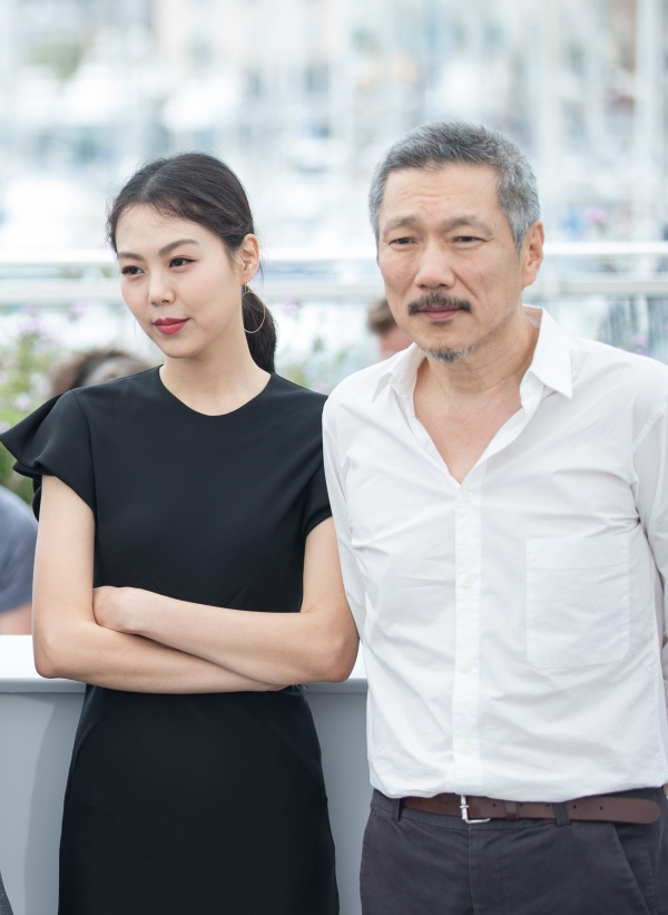 <b>김민희</b>·<b>홍상수</b> 감독 <b>득남</b>! 산후조리 중