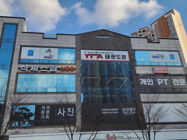  [사진관리뷰] 수원가족사진리븐패밀리, 자연스러운 포즈가 인상적인 수원 사진관