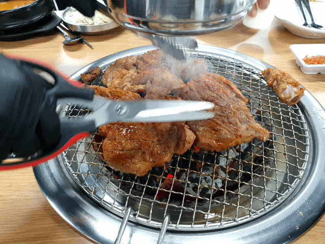  석촌역 맛집 잠실 돼지갈비 맛집 송파숯불갈비 푸짐해