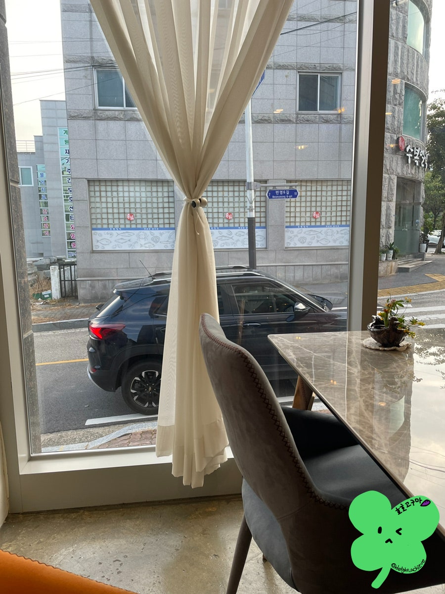 산티아고 가는 길 노랑카페 사진 5