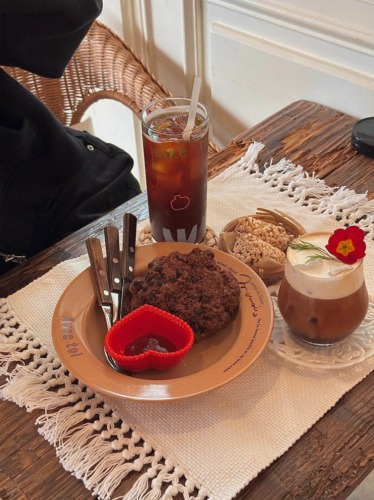  강릉 홍제동 디저트 스콘 맛집_카페 ‘어썸’