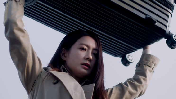이요원, 남편 재벌설과 <b>돌싱포맨</b> 토크쇼