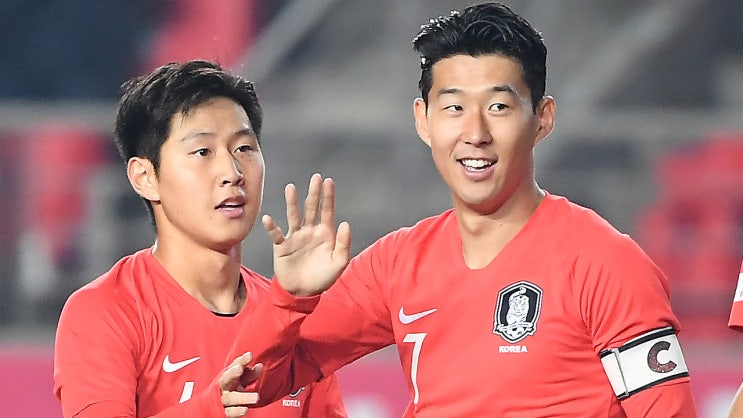  2025년 4월, 유럽 무대에서 활약 중인 한국 축구 선수들의 최신 소식
