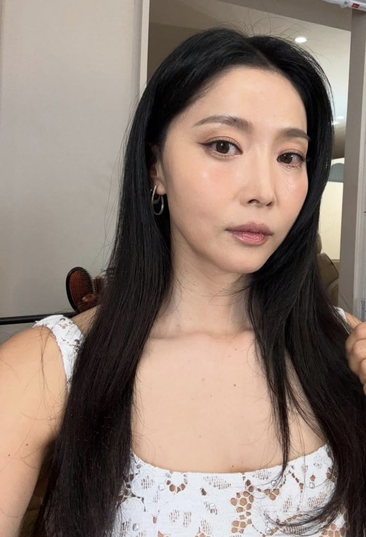 <b>오윤아</b>, <b>갑상선암</b> 수술 10년 만에 “수치 올라가 약 늘렸어요”